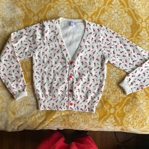 Noctex sweater with roses.